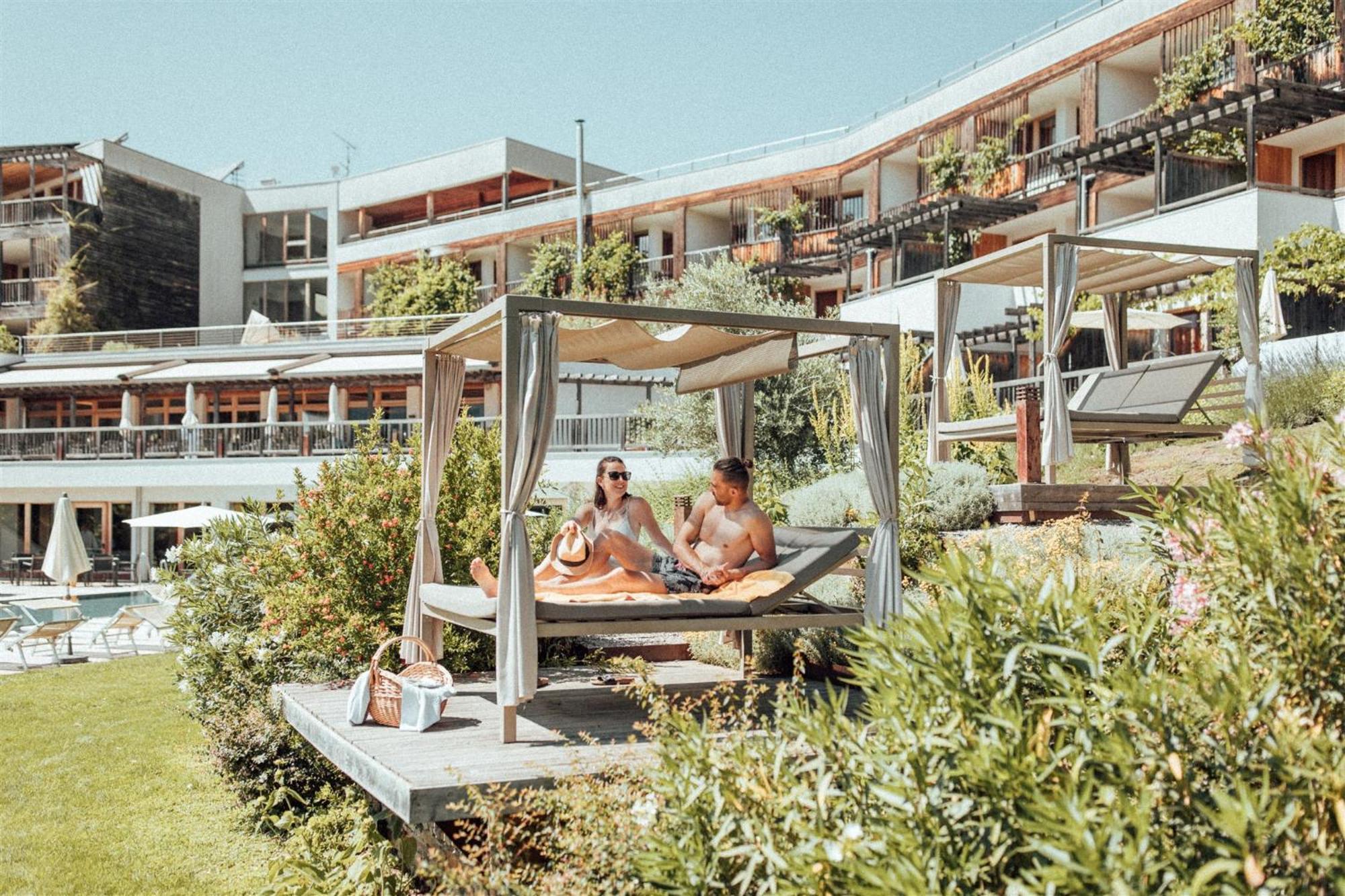 Biohotel Theiner'S Garten Lana Luaran gambar