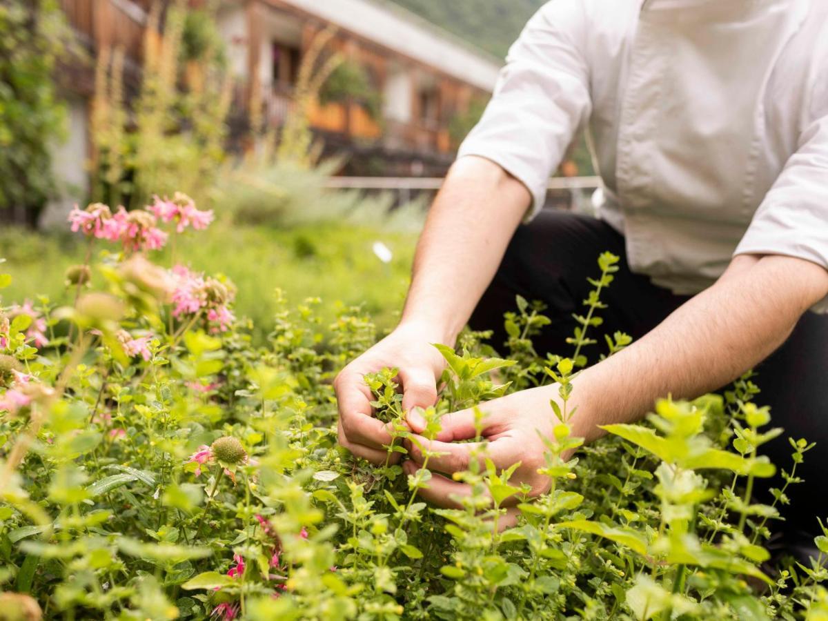 Biohotel Theiner'S Garten Lana Luaran gambar